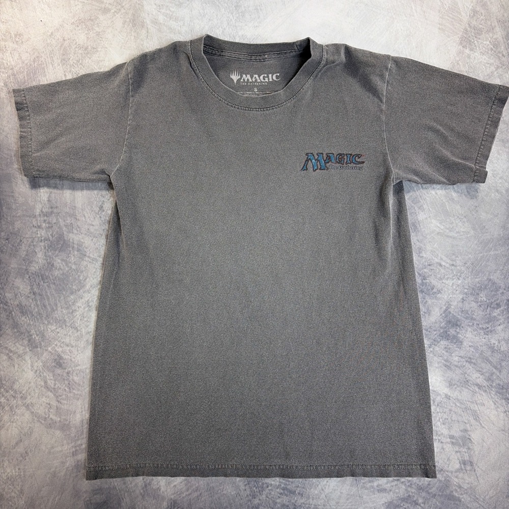 Magic The Gathering T Shirt Mens Small Gray Short Sleeve Graphic MTG Logo Tee